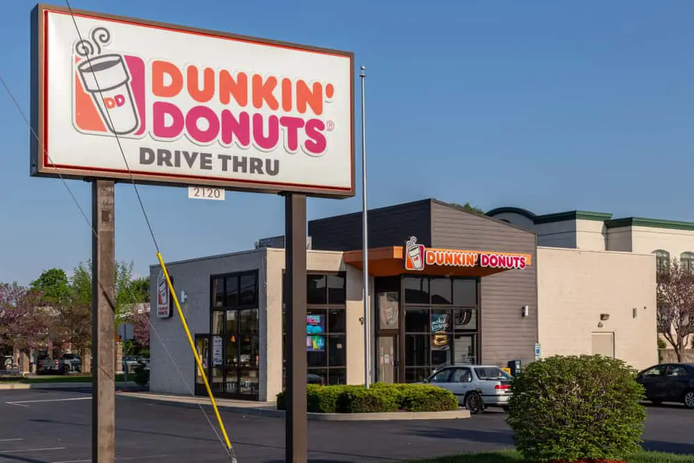 18 Best Hot Coffee at Dunkin’ Donuts to Try