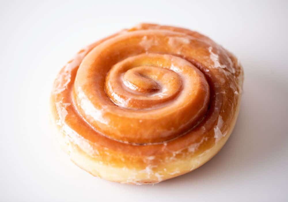 Cinnamon Roll Donuts – Ingredients