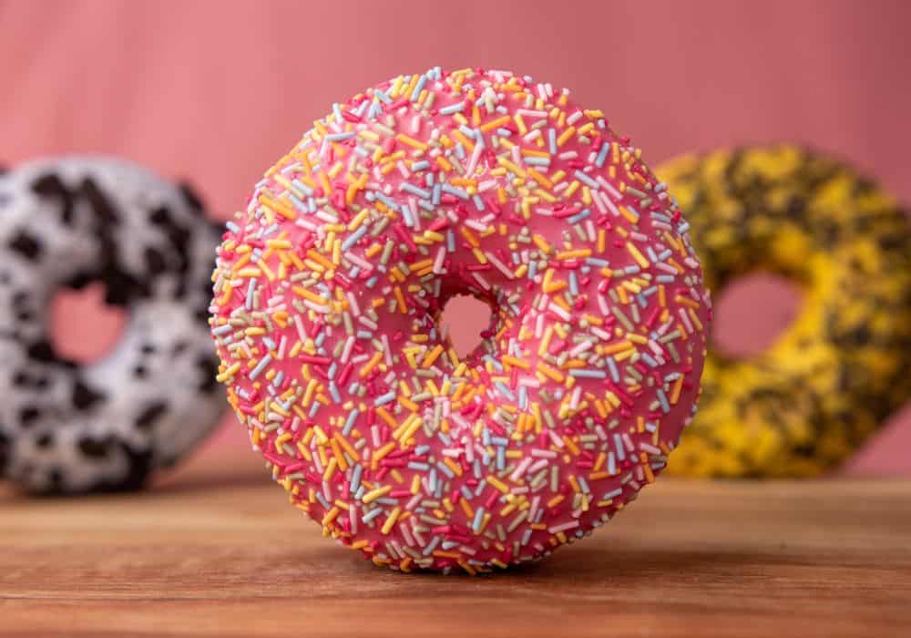 Step by Step on How to Make Homer Simpson Donuts