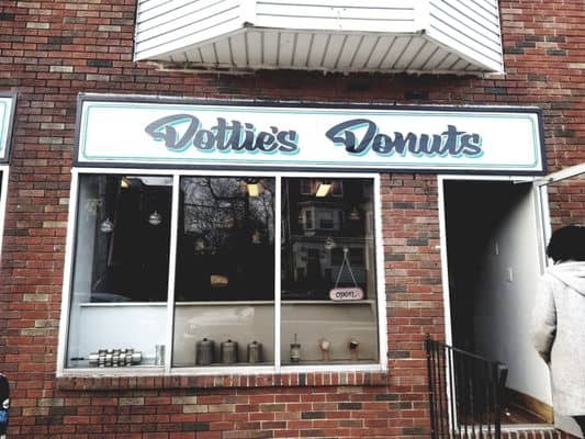 Dottie’s Donuts