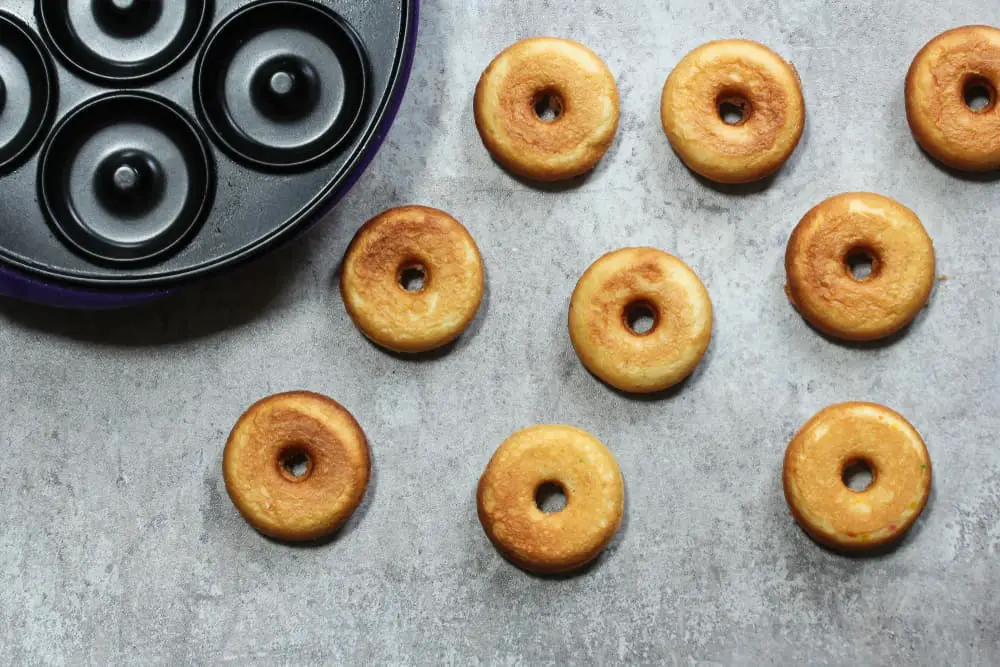 How to Bake Donuts Without a Donut Pan