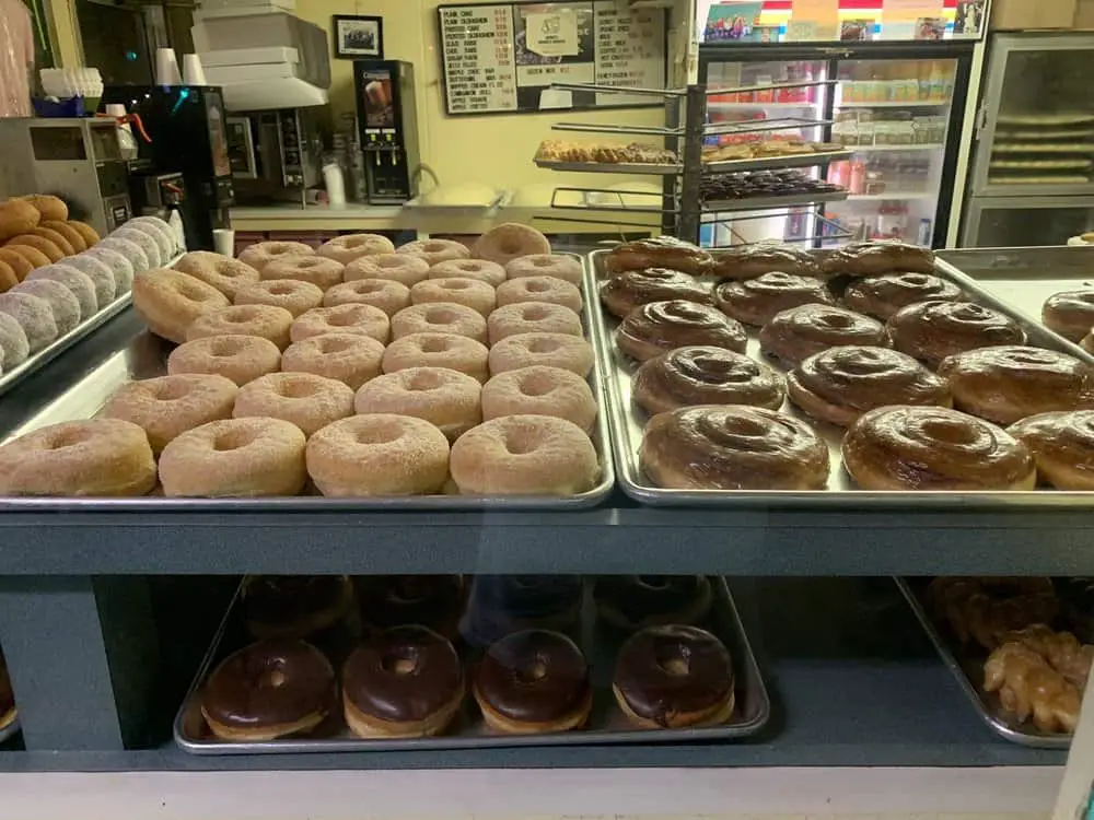 Marie’s Donuts