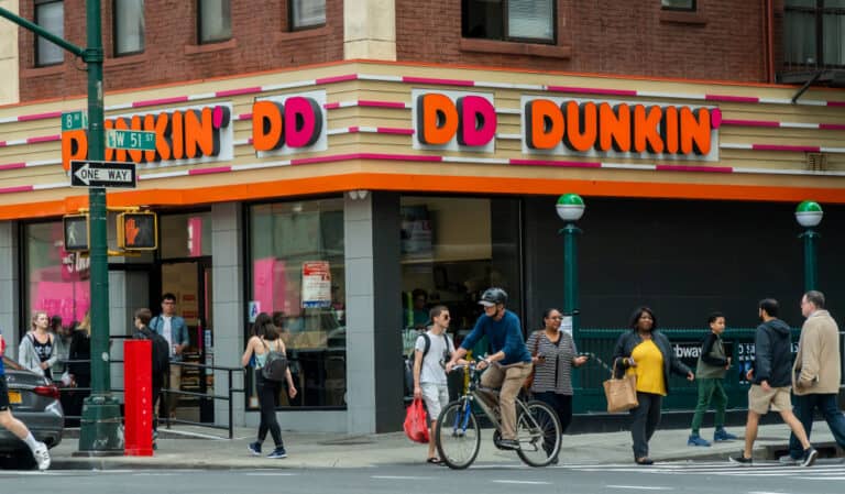 dunkin donuts in singapore
